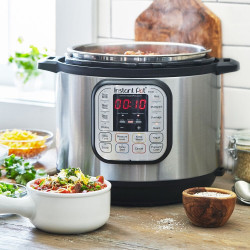 Мултикукър под нялагане Instant Pot DUO 6 112018201, 1000W, 5.7l, 13 програми, 7 функции, Система за безопасност, Сребрист/черен