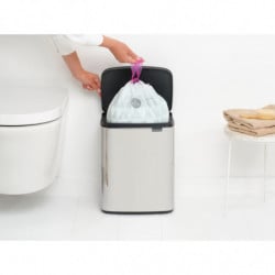 Кош за смет Brabantia Bo Small 1006636, 12 л, Безшумно и плавно отваряне, Инокс