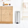 Кош за боклук с педал Brabantia NewIcon 649061, 30 л, Леко затваряне, Противоплъзгаща основа, Устойчив на пръстови отпечатъци, Инокс/Мат