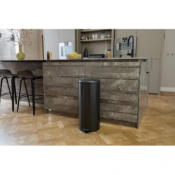 Кош за боклук с педал Brabantia NewIcon 1008850, 30 л, Леко затваряне, Противоплъзгаща основа, Тъмносив